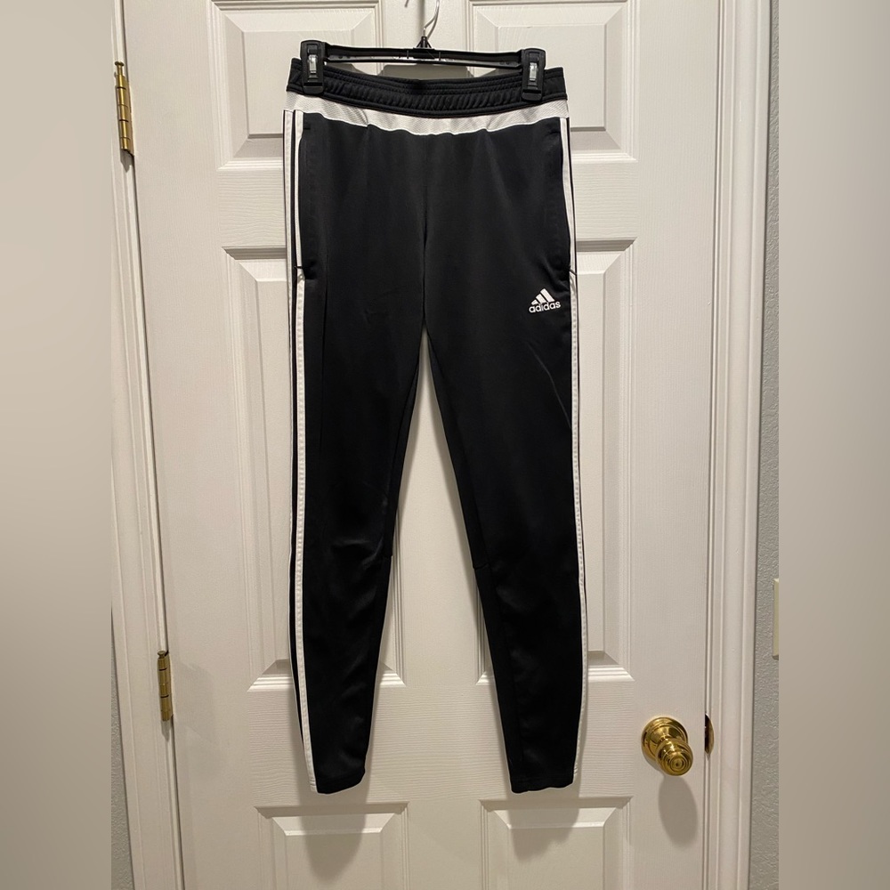 Adidas women’s sweatpants